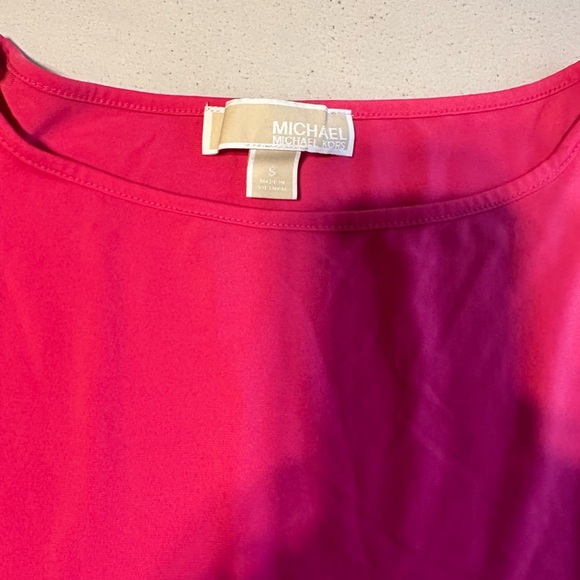Michael Kors Pink Relaxed Cap Sleeve Blouse - Picture 2 of 8